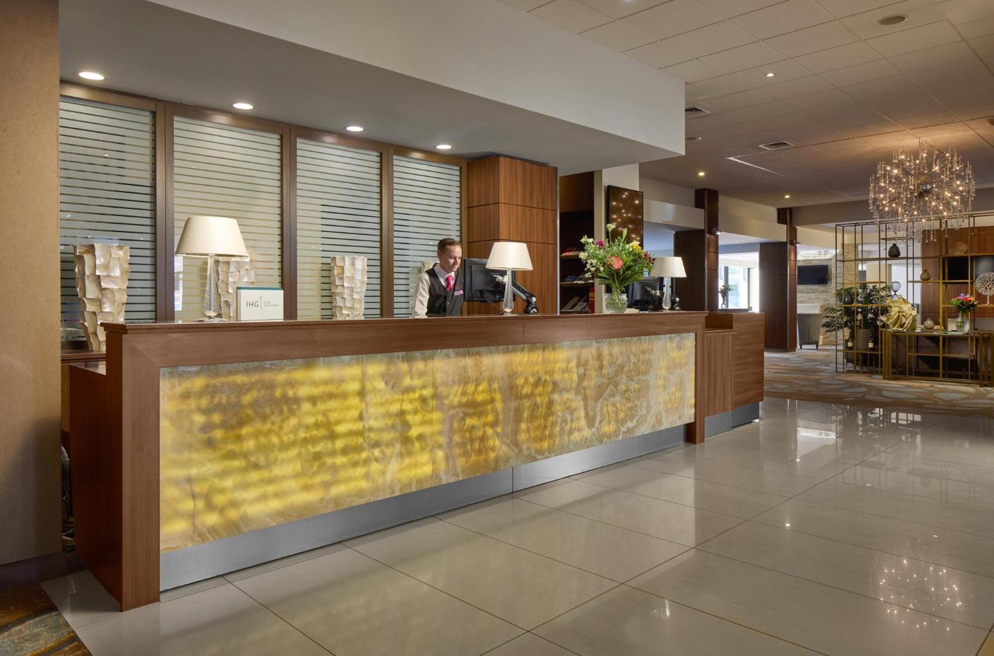 Crowne Plaza Maastricht By Ihg Hotel Exterior photo
